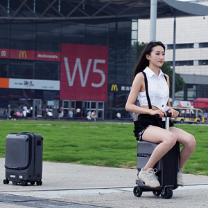 Airwheel SR5 smart suitcase