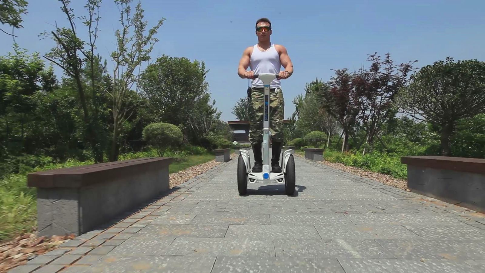 electric self-balancing scooter