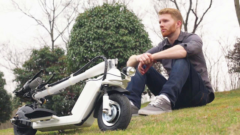 2-wheeled electric scooter