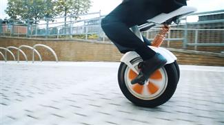 unicycle self-balancing